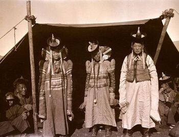 Mongolian princesses, Uliastai 1912.